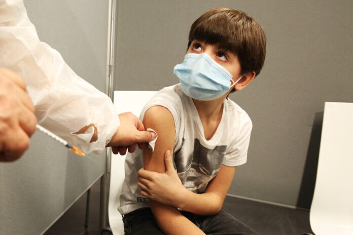  Pyrexia is the new and fearsome side effect of the third dose of the vaccine.  It's just fever
