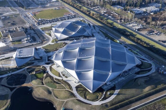 conoce el campus de google con techos compuestos por 90 mil paneles solares.jpeg