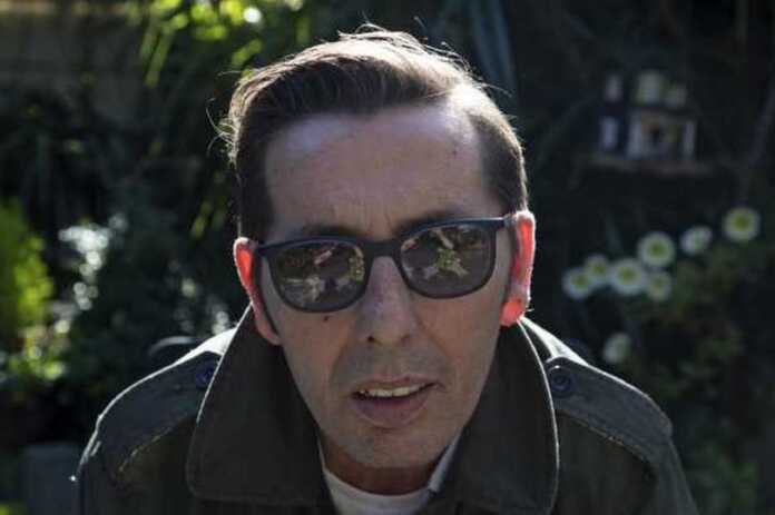 aslan frontman christy dignam hails 'brave' bono for opening up about half brother