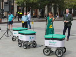 Goggo's autonomous robots arrive in Zaragoza: soon we will begin to see them handing out packages on its sidewalks
