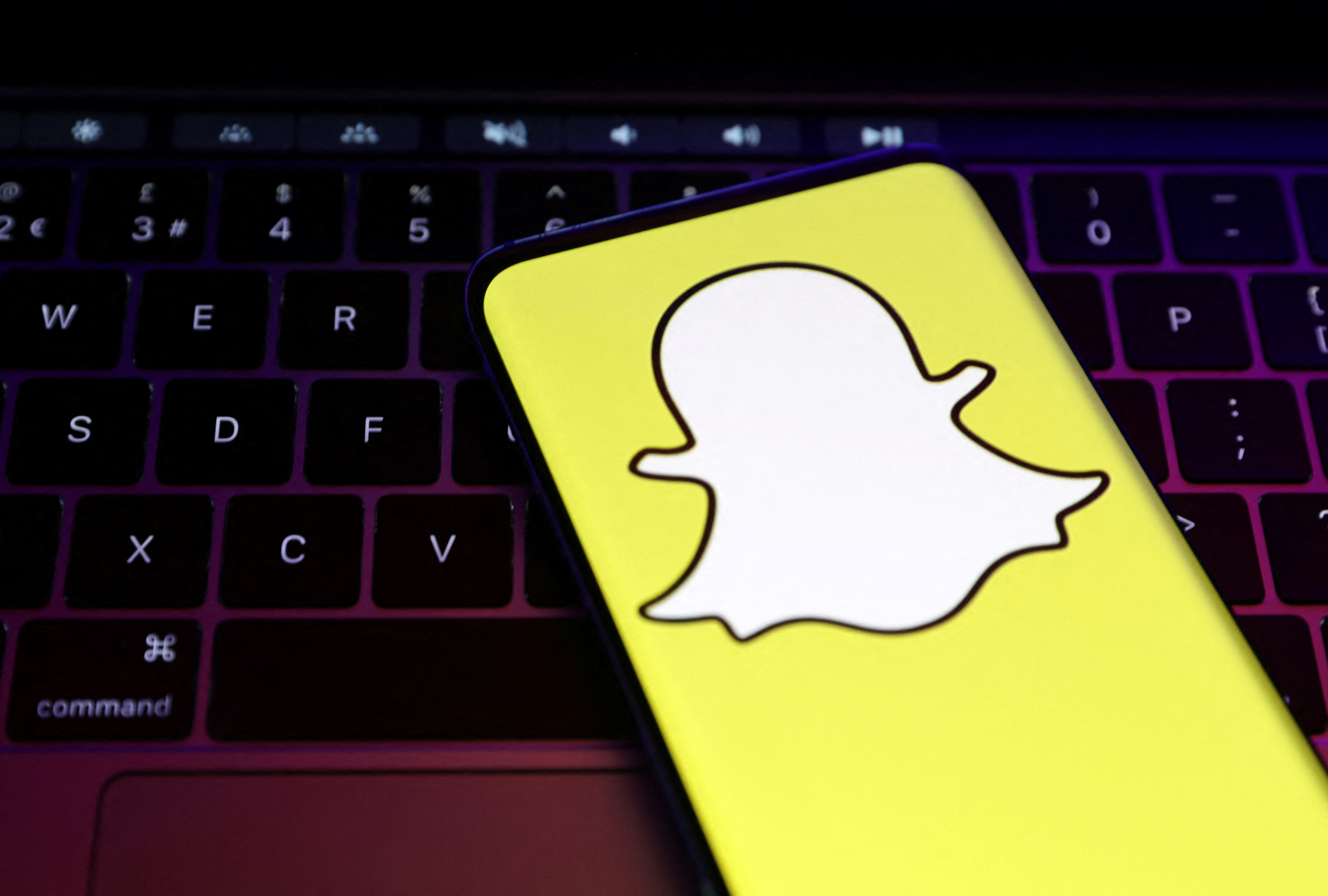 Snapchat is focused on images similar to WhatsApp statuses or Instagram stories.  (REUTERS/Dado Ruvic/Illustration)