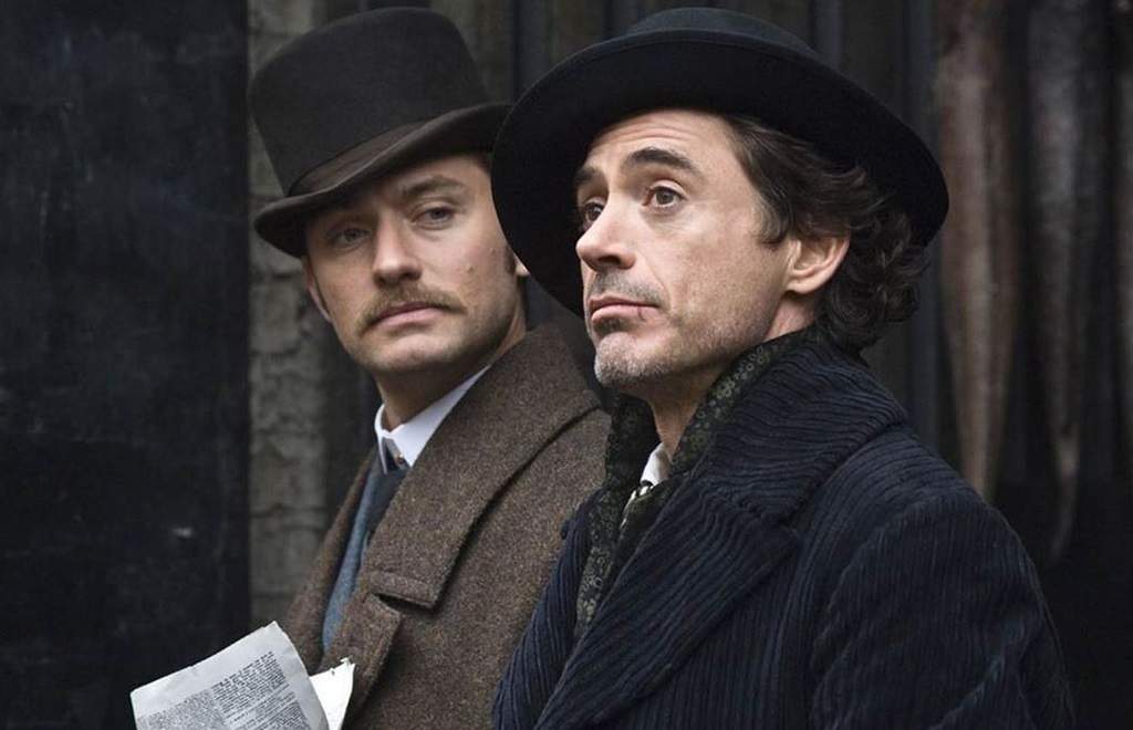 Robert Downey Jr. and Jude Law in "Sherlock Holmes."  (WARNER BROS.)
