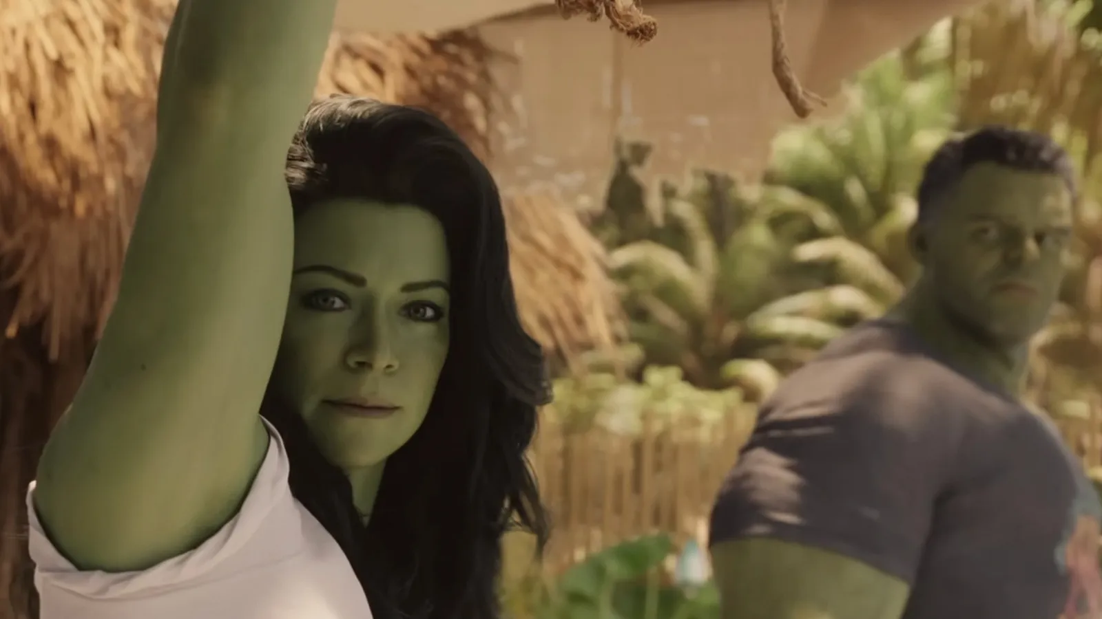 Tatiana Maslany as "She-Hulk" and Mark Ruffalo as Bruce Banner, her cousin the Incredible Hulk.  (DisneyPlus)