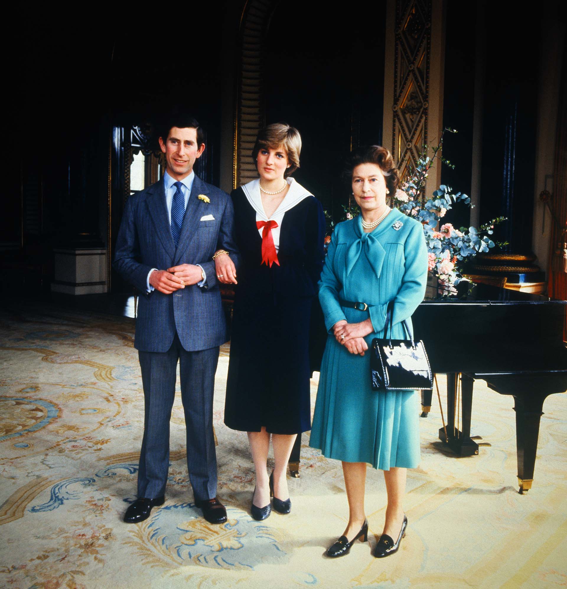 La Reina sabía que Diana pertenecía a una familia aristocrática y pensó que se adaptaría sin problemas al protocolo real (Bettmann Archive)