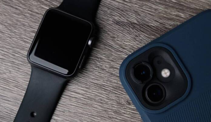 How to control the Apple Watch smart watch from an iPhone step by step
