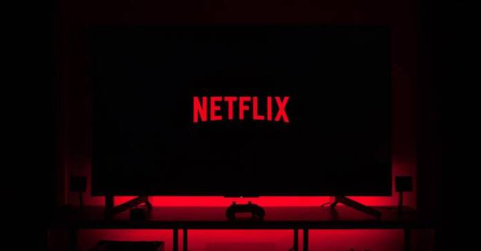 It had to come... Netflix's ad-supported subscription is already on Apple TV

