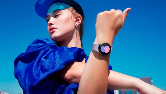 the best selling smartwatches for women: health and technology in a