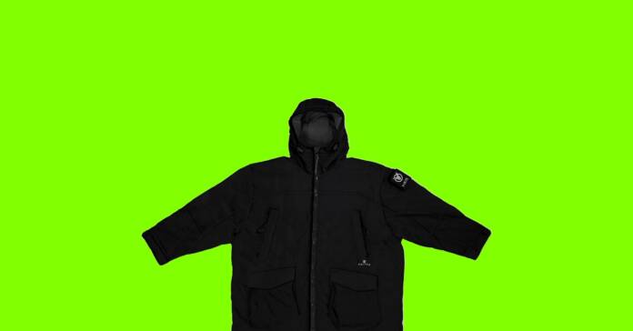 voited outdoor change robe drycoat black featured gear.jpg