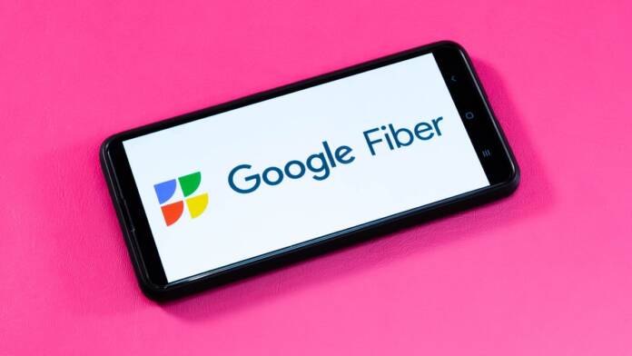 1686444881 google fiber logo 2022 360.jpg