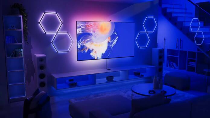 Nanoleaf's 4D Camera Mirrors Screens to Project Light Shows
