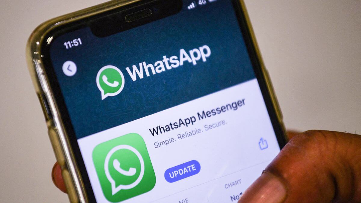 meta has no plans to add advertising to whatsapp
