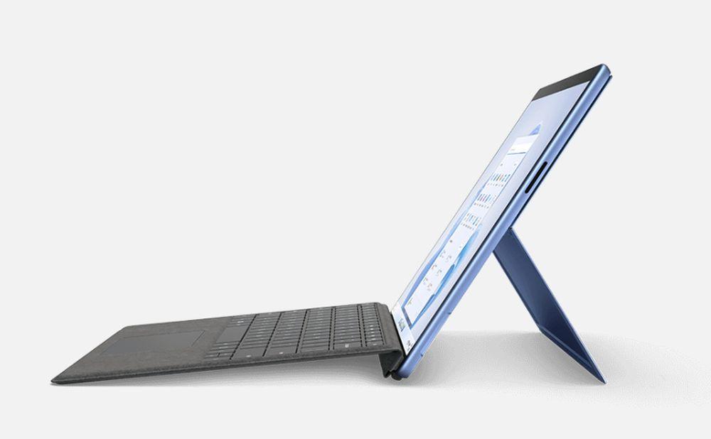 Microsoft Surface Pro 9 device